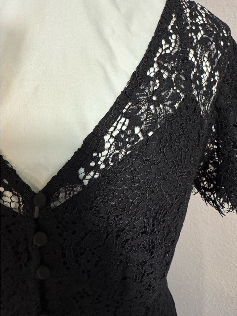 GAP NWT Black Lace Sheer VNeck Midi Dress Removable Cami,Witchy, Whimsiegoth - Picture 6 of 11